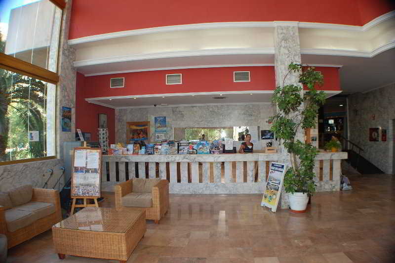 Inter 2 Appartement Salou Buitenkant foto